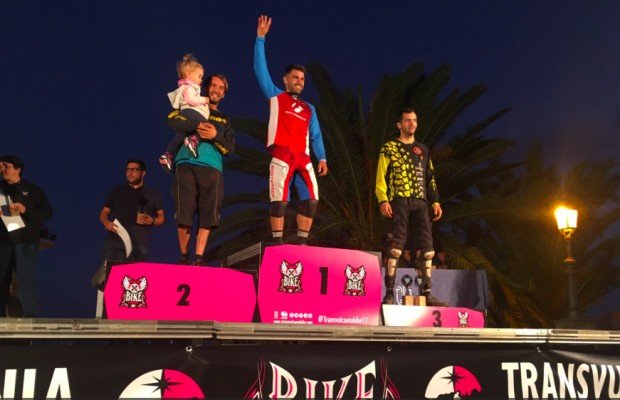 Edgar Carballo inaugura el palmarés de la Transvulcania Bike Descenso