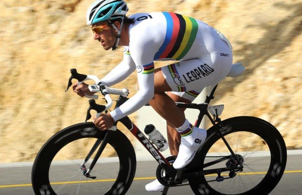 Cancellara pide que se retire el libro que le acusa de dopaje mecánico