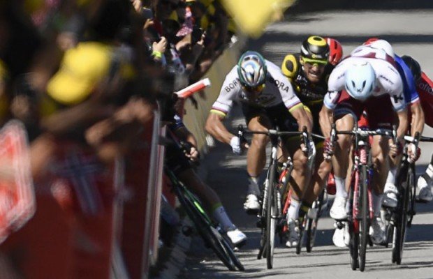 Peter Sagan contra la UCI por su descalificación en el Tour de Francia