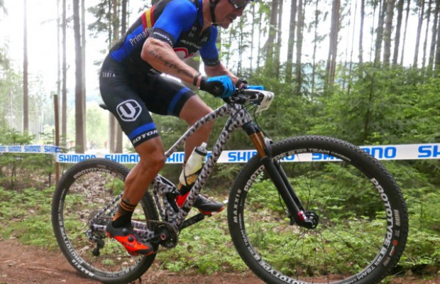 Primeras imágenes de la Mondraker XC doble suspensión de carbono