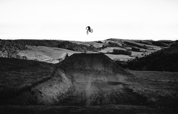 Simplicidad y grandeza en este video de Brandon Semenuk para SRAM