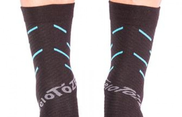 Velotoze presenta unos calcetines compresivos de lana merino
