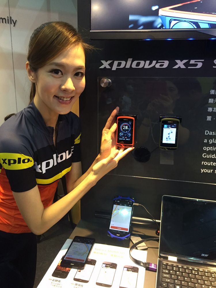 Xplova X5, un ciclocomputador inteligente que auna GPS y cámara de acción