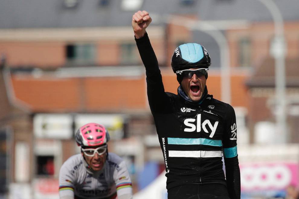 Poels se lleva una Lieja marcada por la lluvia y el frío