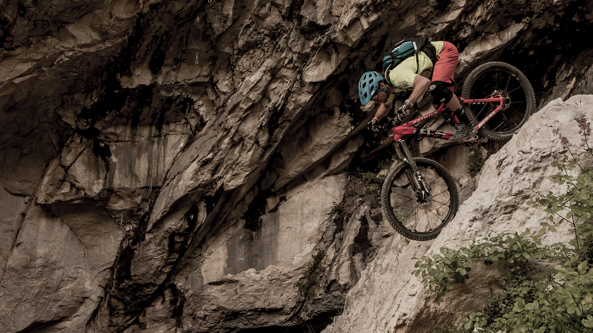 Nuevos puños y mochila de Ergon 2017