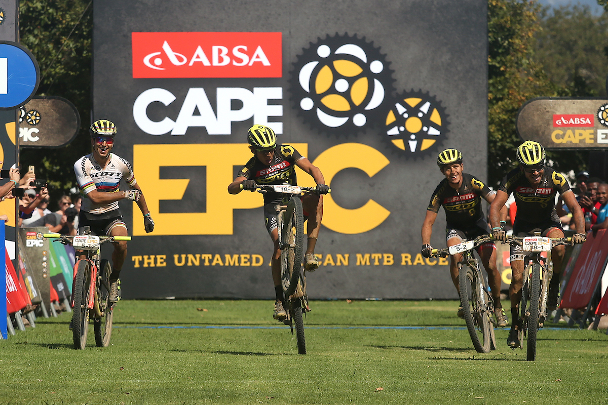 Vídeo resumen con la cuarta etapa de ABSA Cape Epic 2017