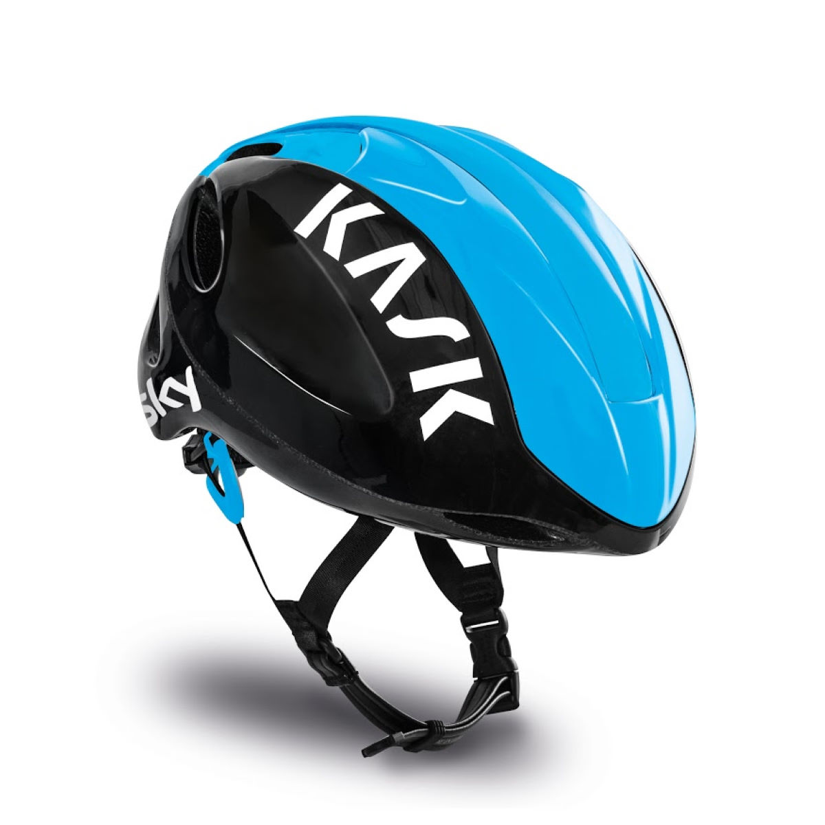 Este es el nuevo casco Kask del equipo Sky para el año 2017