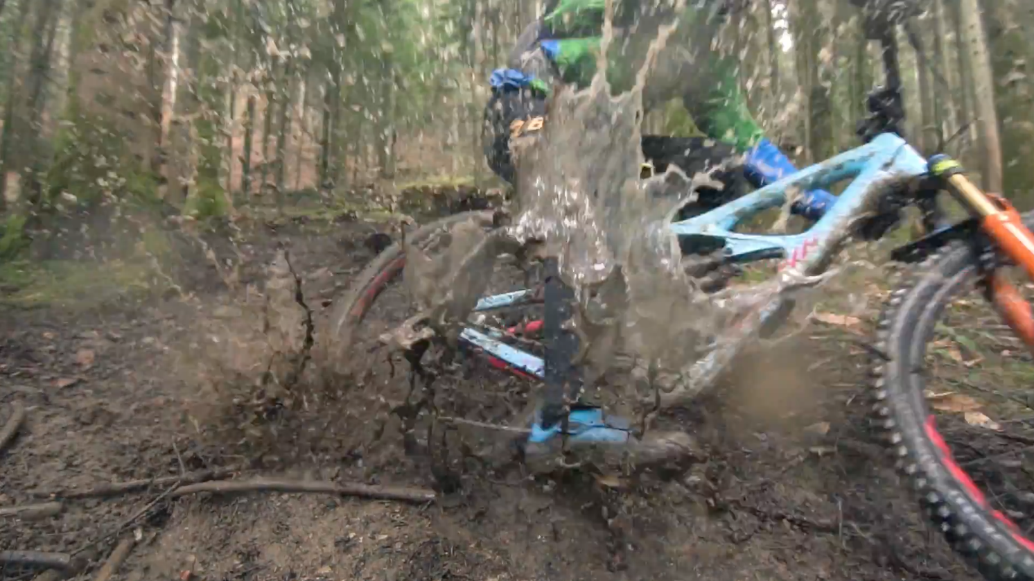 Solo para adictos al barro [VÍDEO]